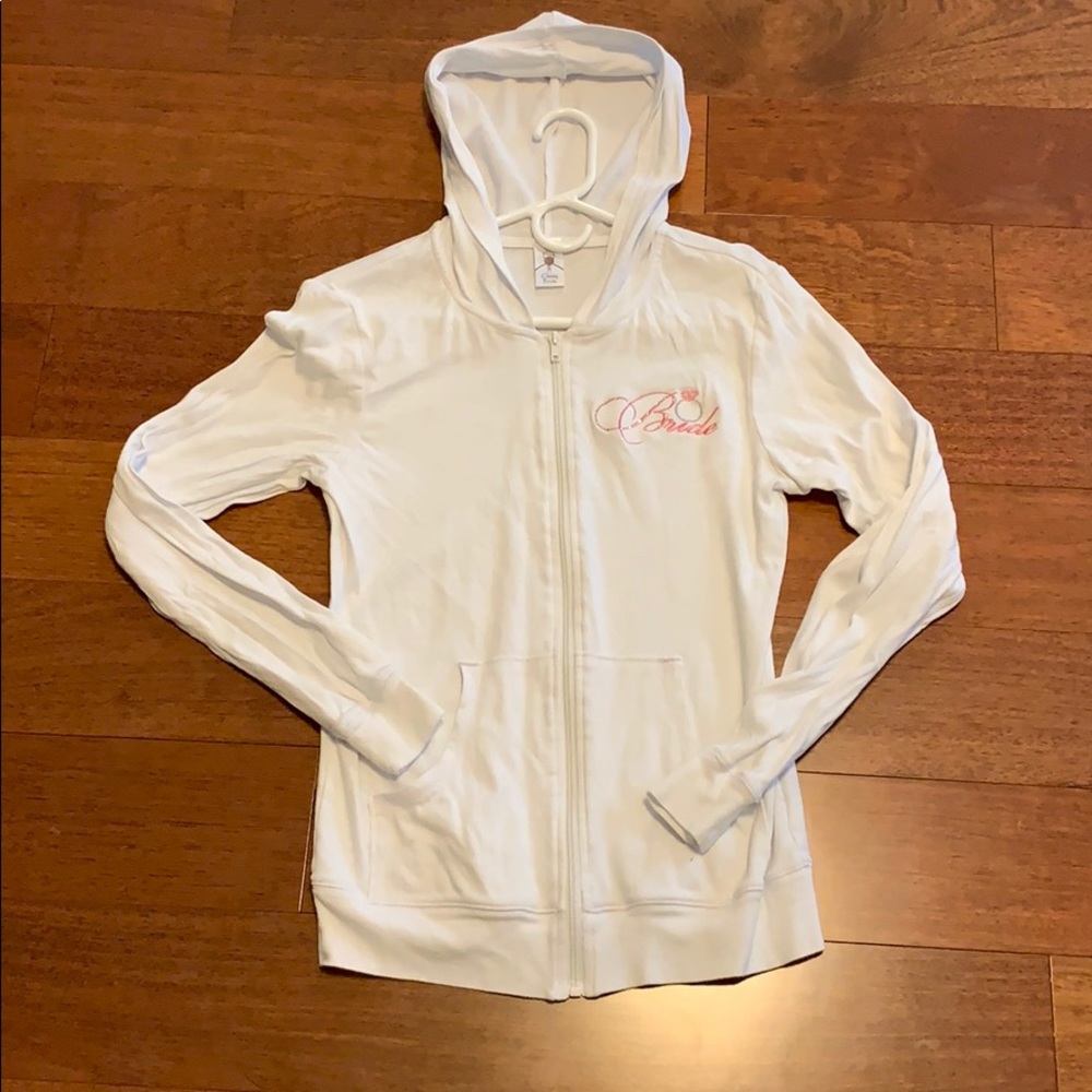 Bride 👰🏽 Hoodie